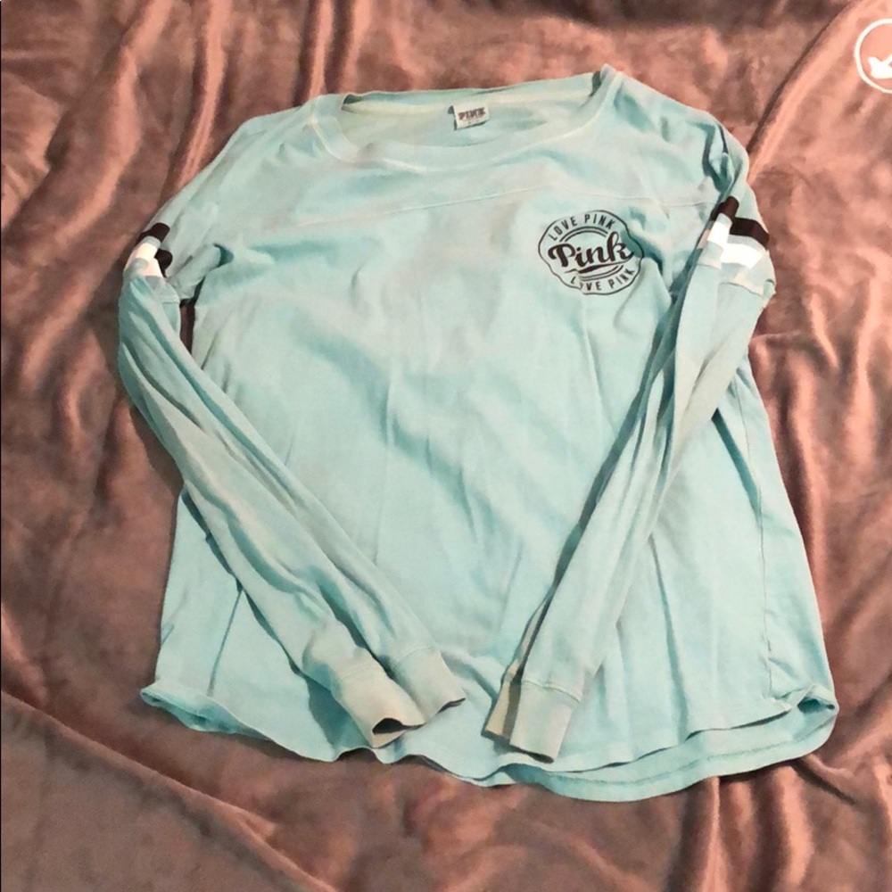 Cutout back long sleeve